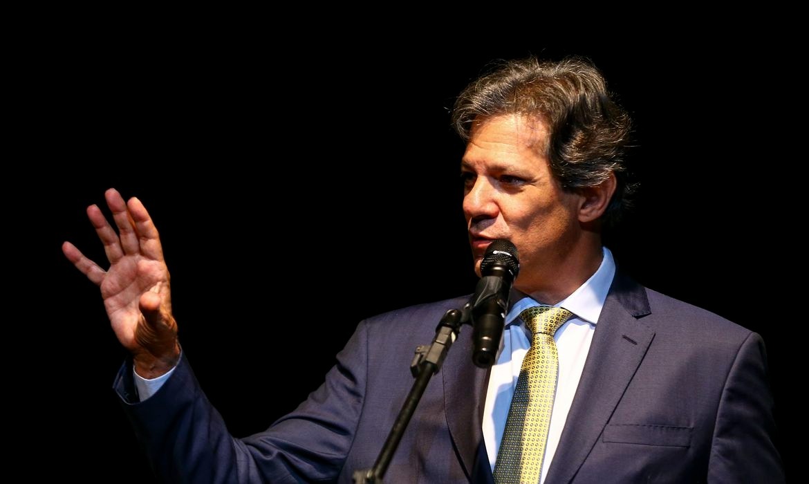 Compensação do ICMS deve chegar parcelada, dizem governadores